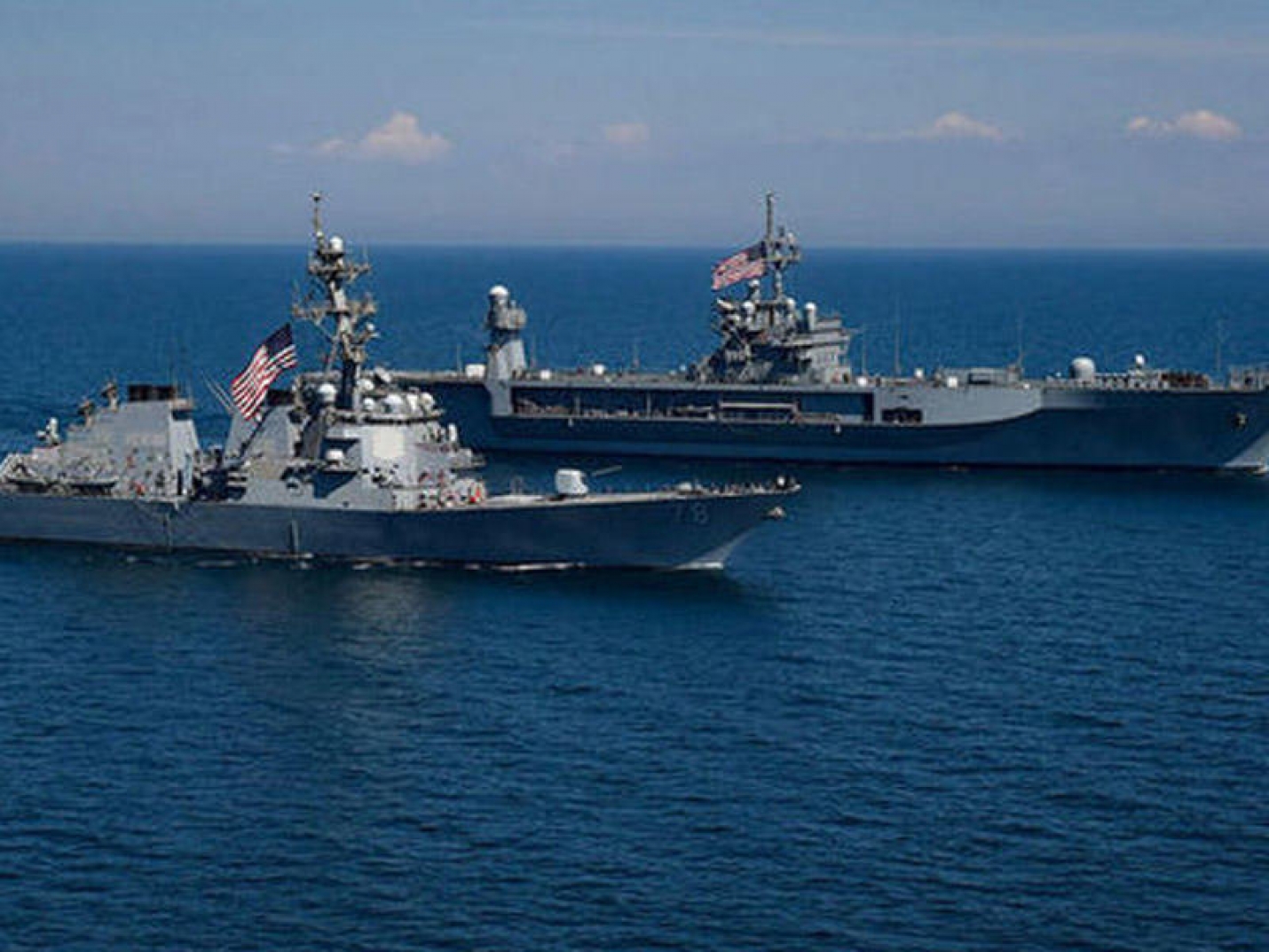 Корабли НАТО вошли в акваторию в Черного моря
